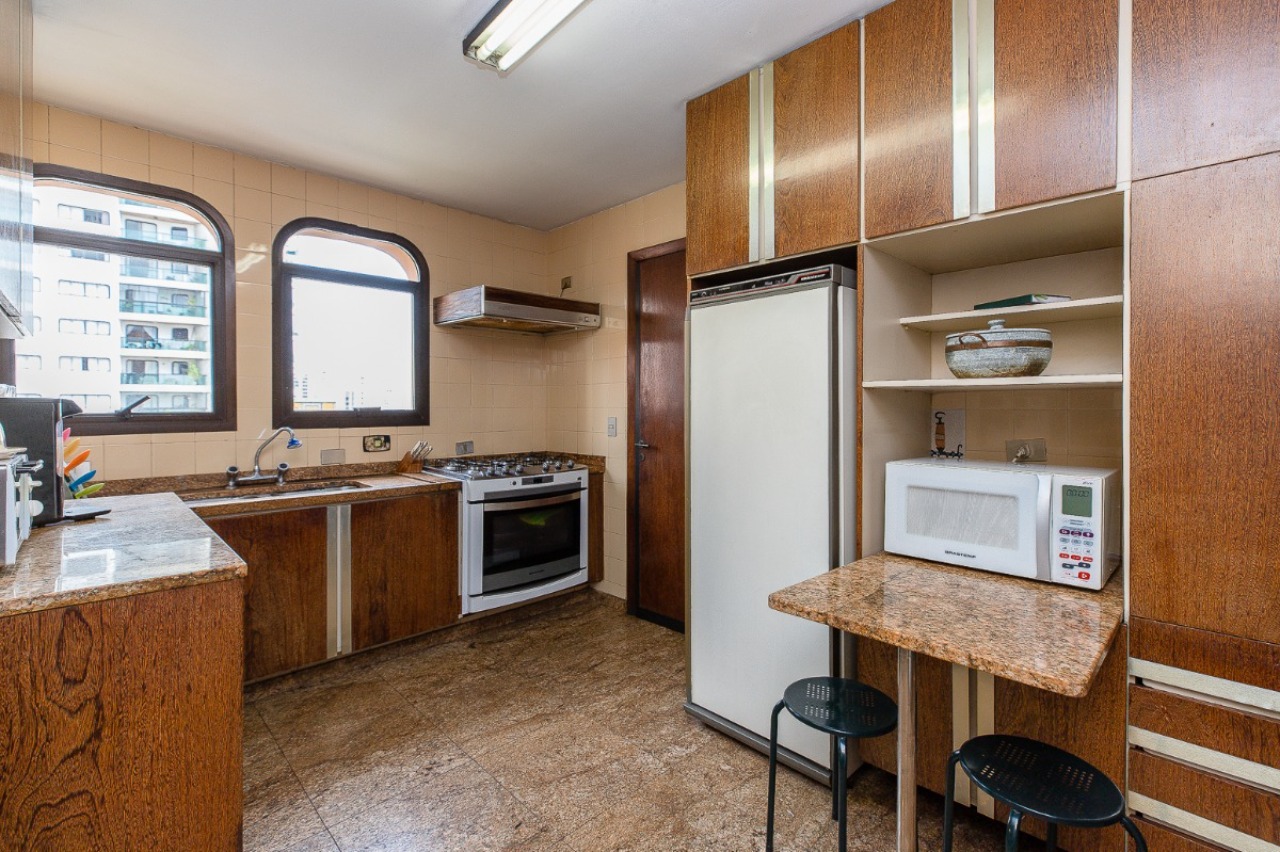 Apartamento, 3 quartos, 210 m² - Foto 21