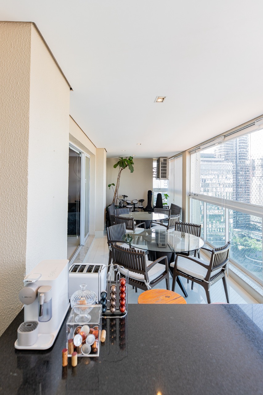 Apartamento, 3 quartos, 140 m² - Foto 10