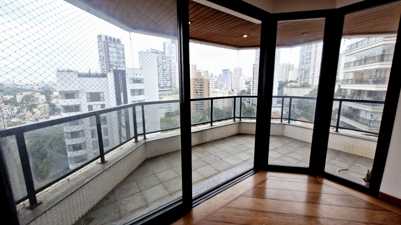 Apartamento, 4 quartos, 184 m² - Foto 2