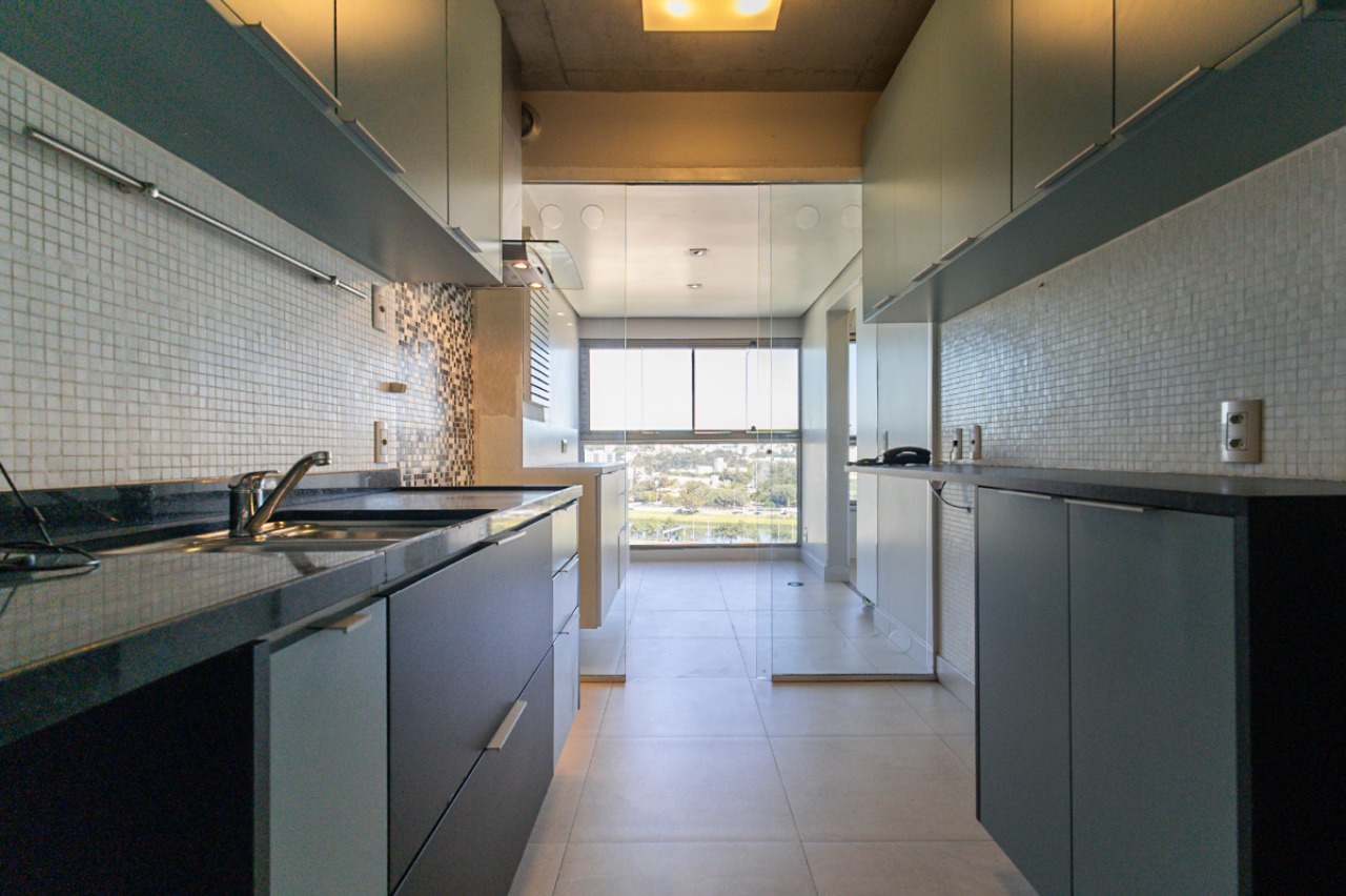 Apartamento, 3 quartos, 140 m² - Foto 2
