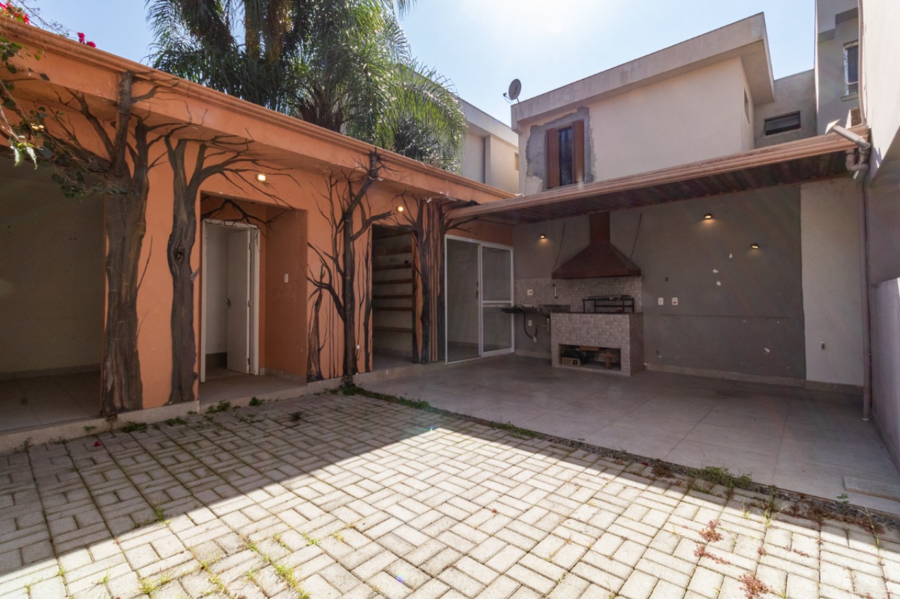 Casa, 3 quartos, 190 m² - Foto 1