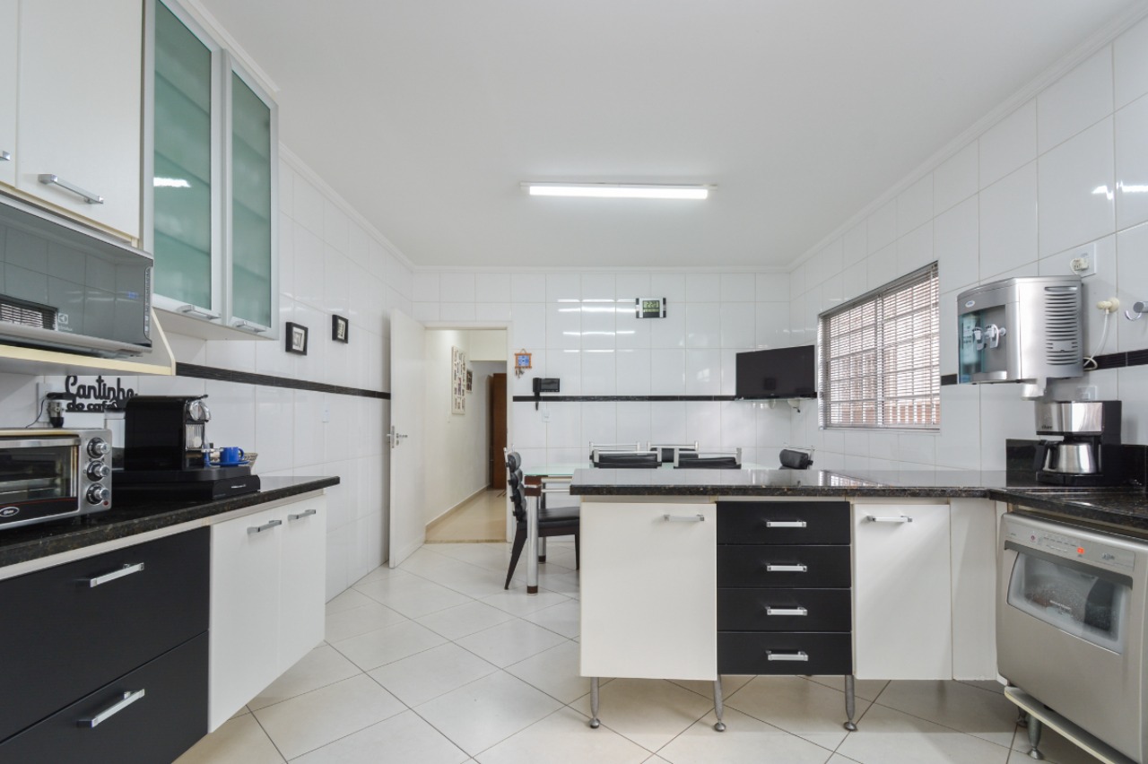 Casa, 4 quartos, 201 m² - Foto 8
