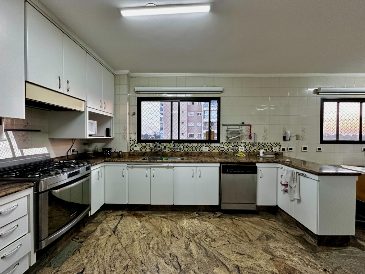 Apartamento, 4 quartos, 274 m² - Foto 63
