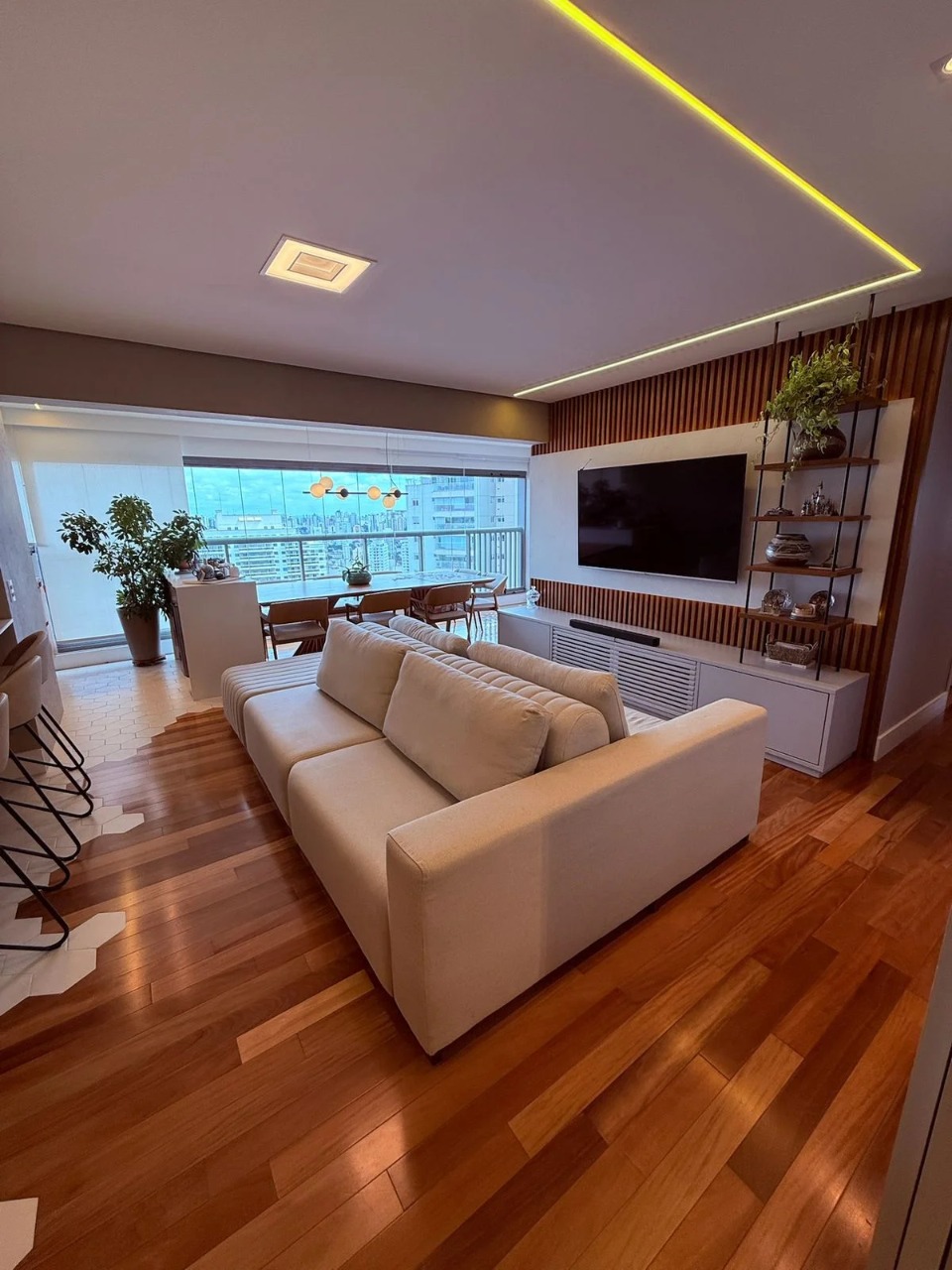 Apartamento, 3 quartos, 110 m² - Foto 1