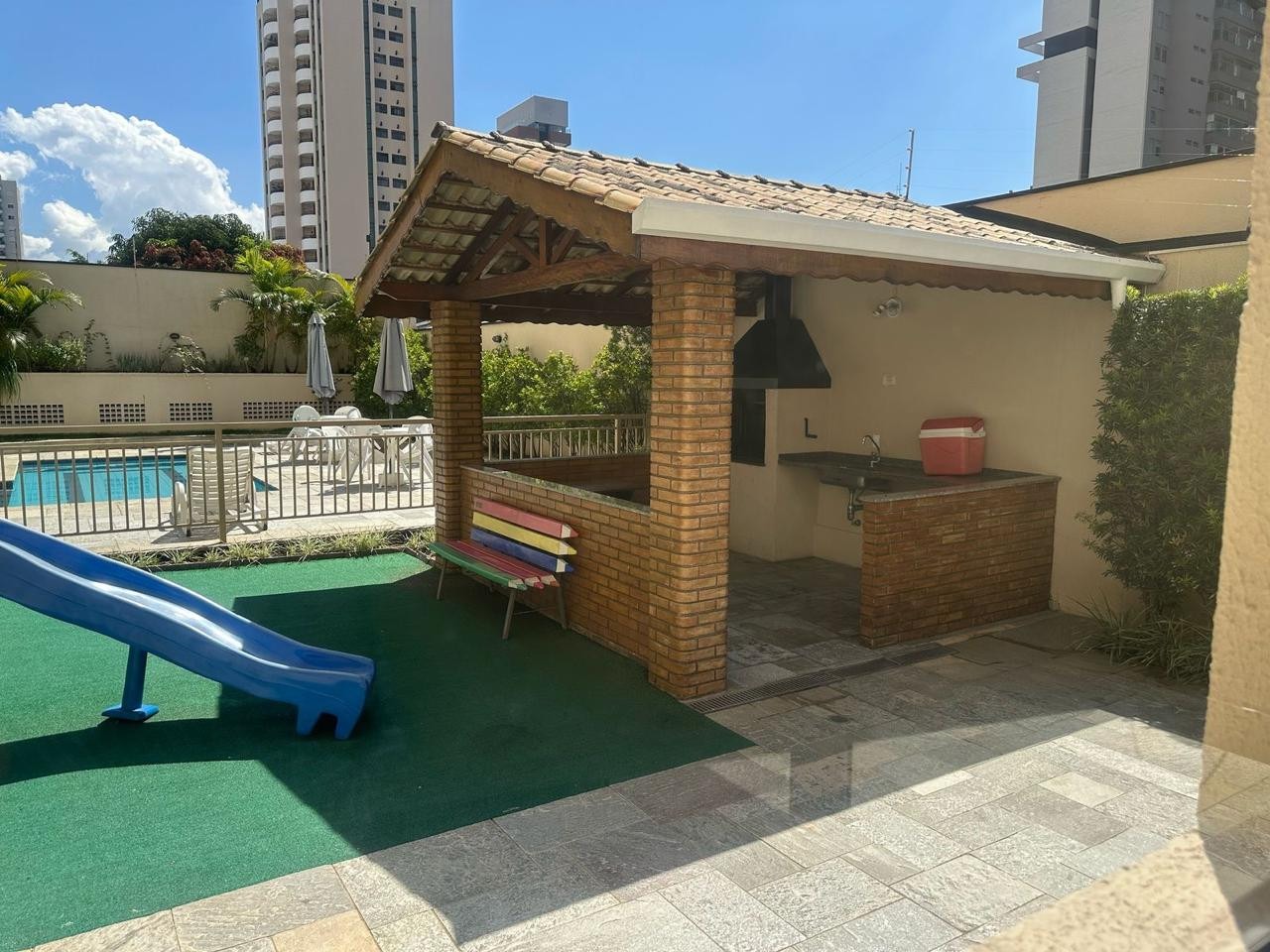 Apartamento, 3 quartos, 100 m² - Foto 1