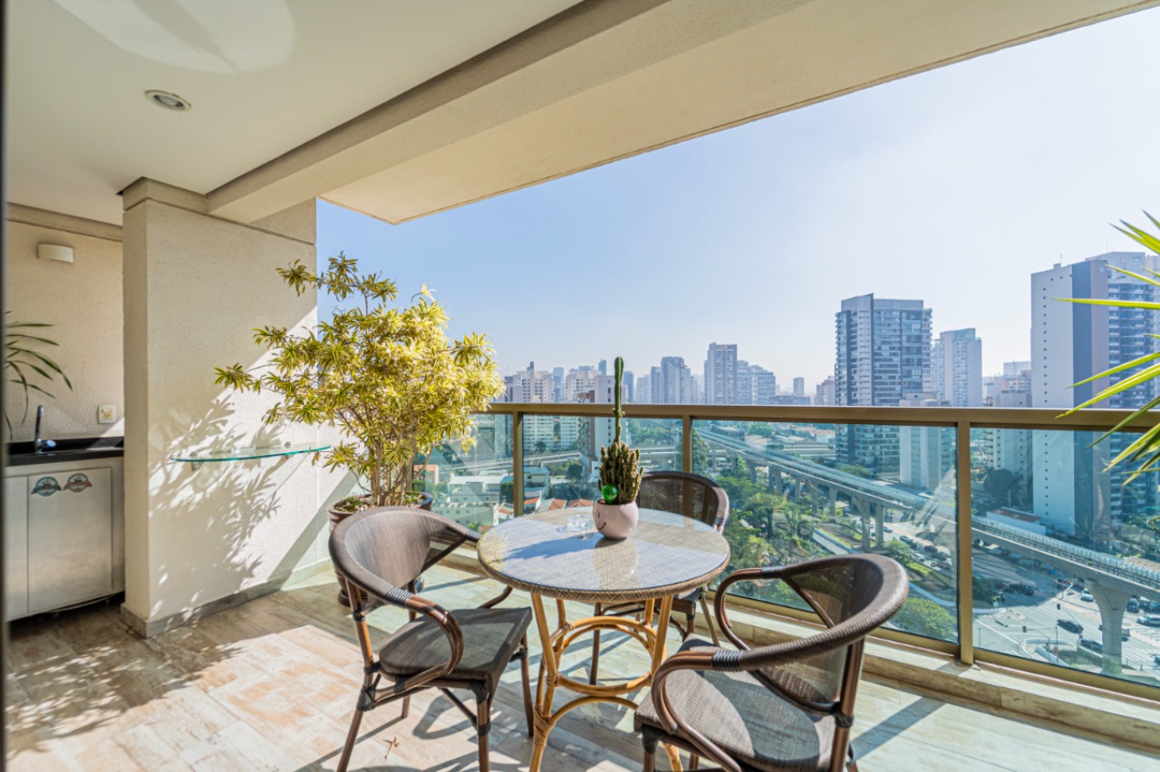 Apartamento, 3 quartos, 150 m² - Foto 1