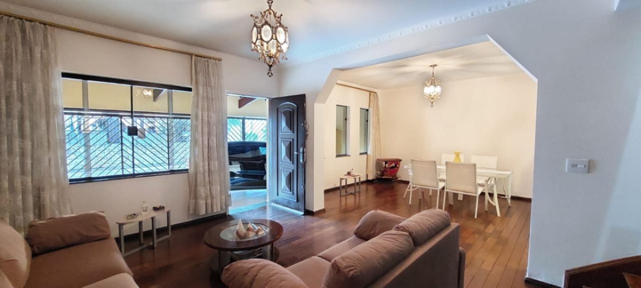 Casa, 4 quartos, 200 m² - Foto 4
