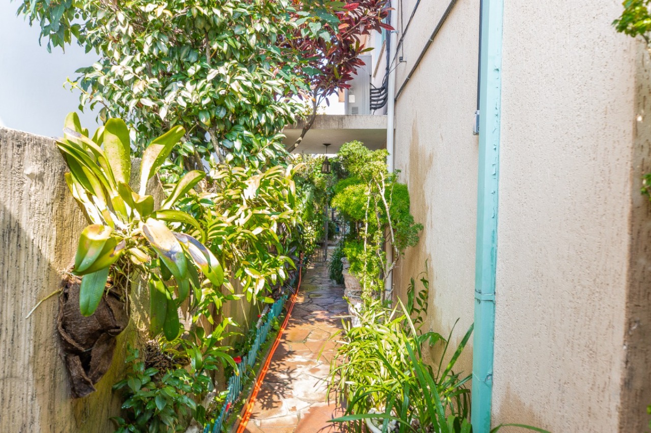 Casa, 4 quartos, 250 m² - Foto 8