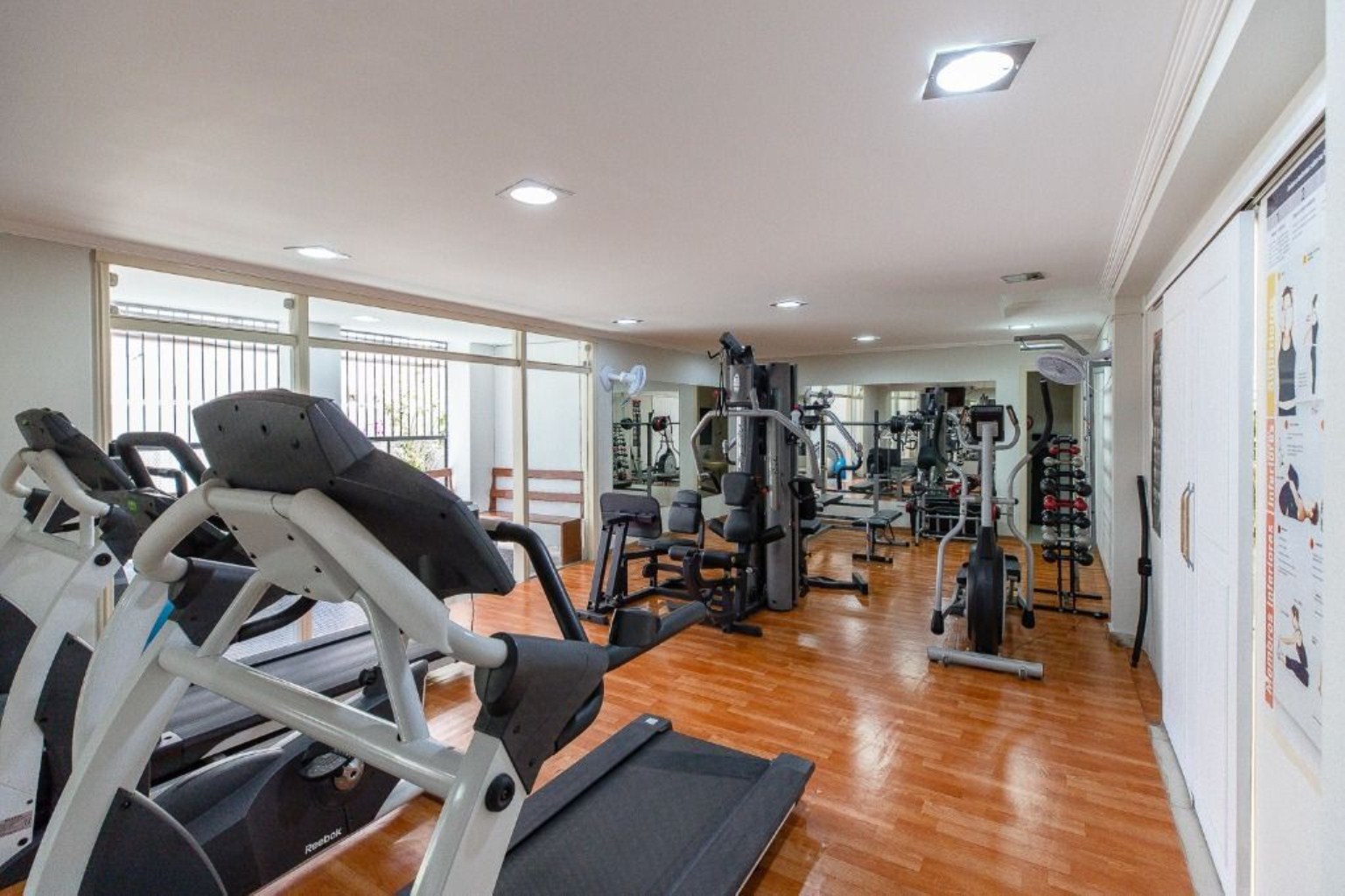 Apartamento, 4 quartos, 272 m² - Foto 35