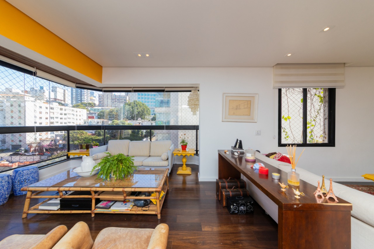 Apartamento, 3 quartos, 170 m² - Foto 2