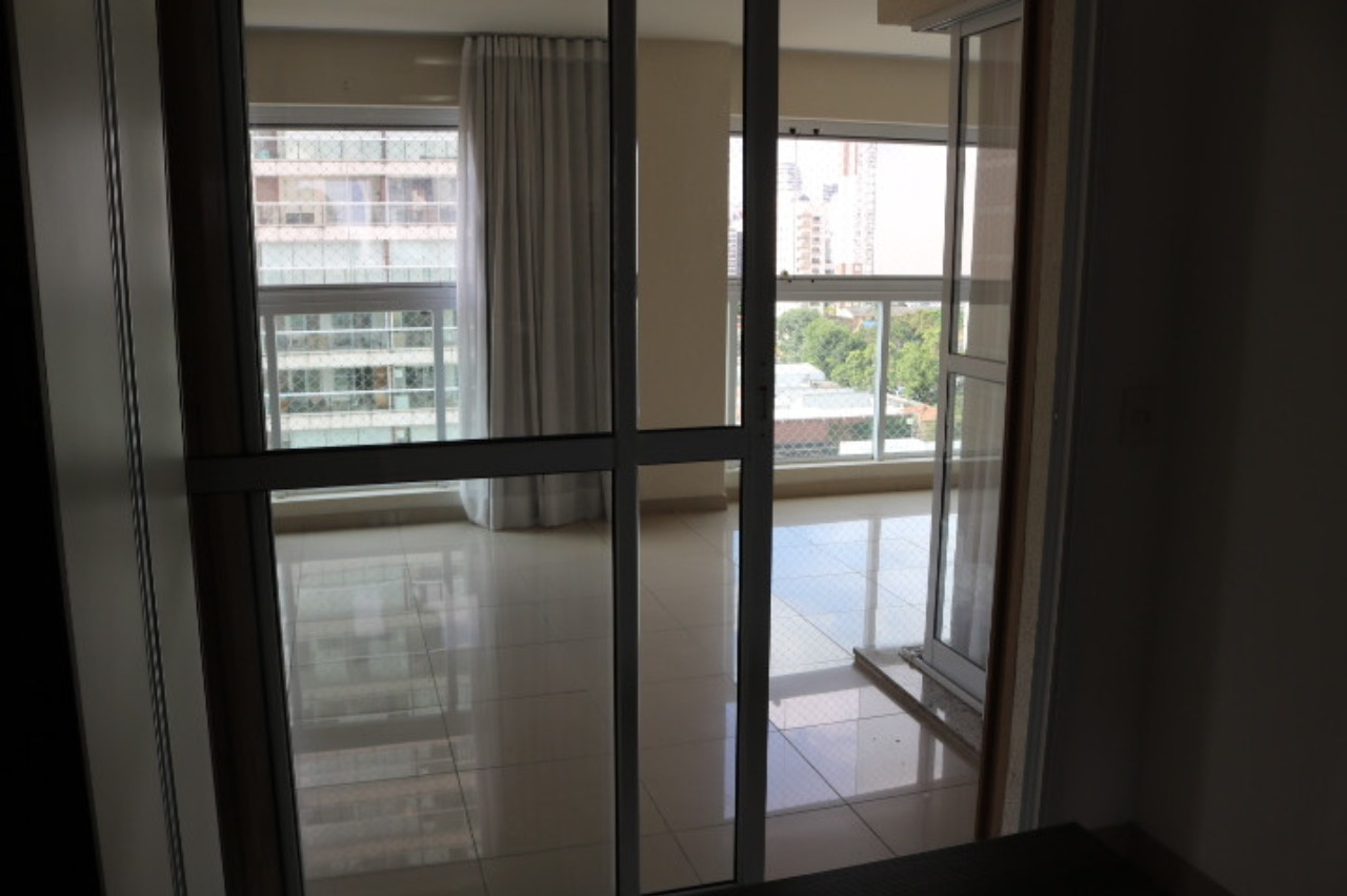 Apartamento, 3 quartos, 210 m² - Foto 2