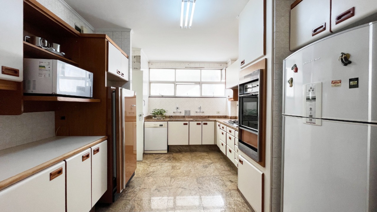 Apartamento, 3 quartos, 215 m² - Foto 33