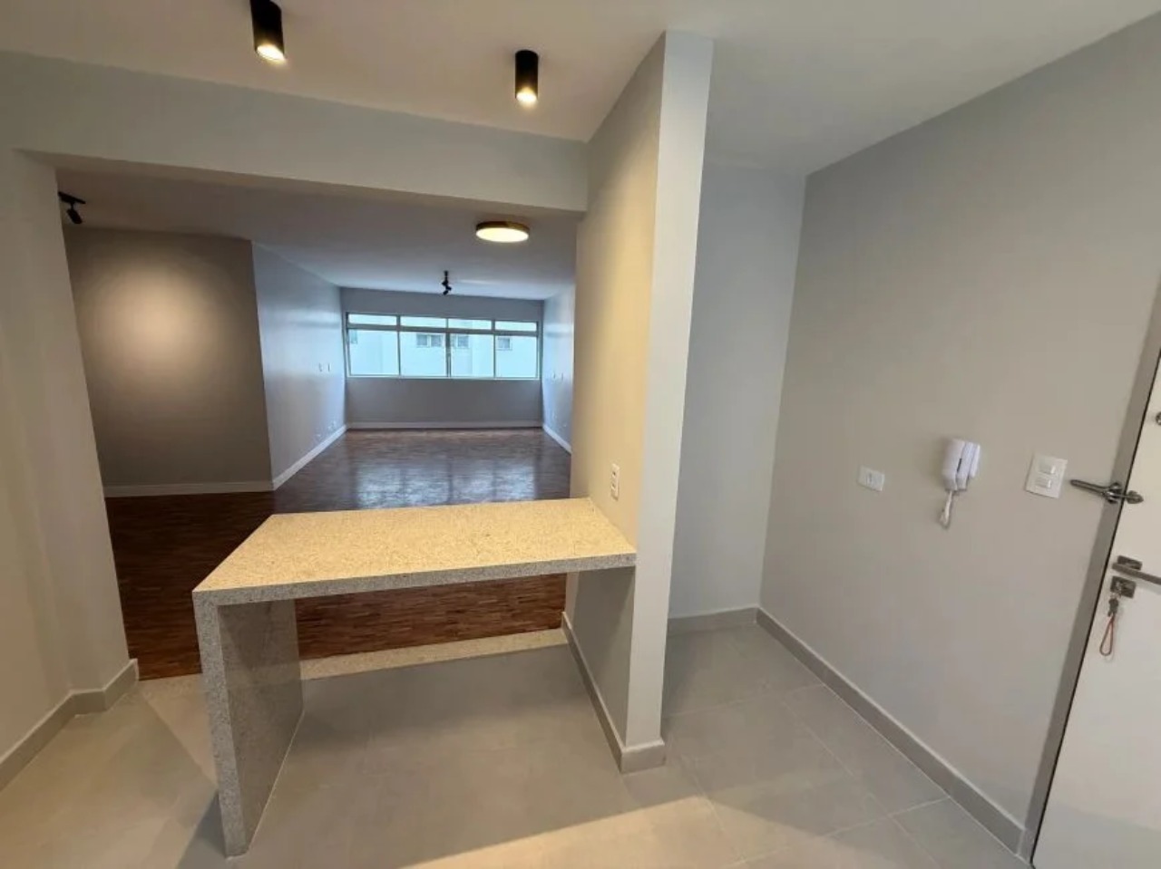 Apartamento, 3 quartos, 120 m² - Foto 2