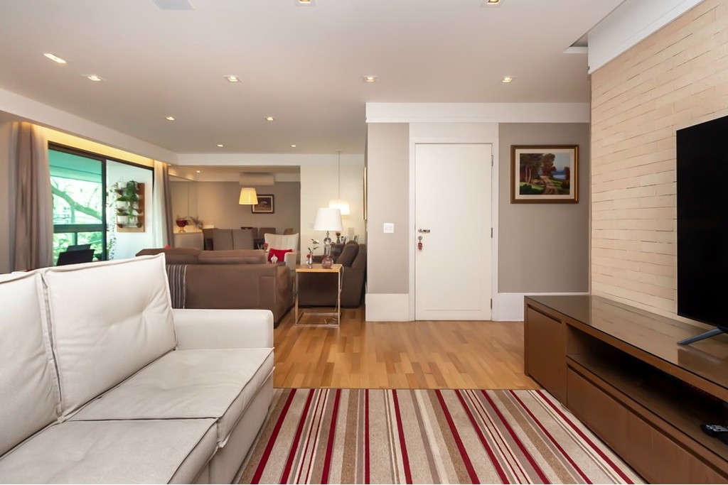 Apartamento, 4 quartos, 243 m² - Foto 2