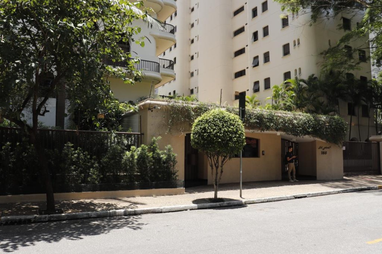 Apartamento, 4 quartos, 170 m² - Foto 2