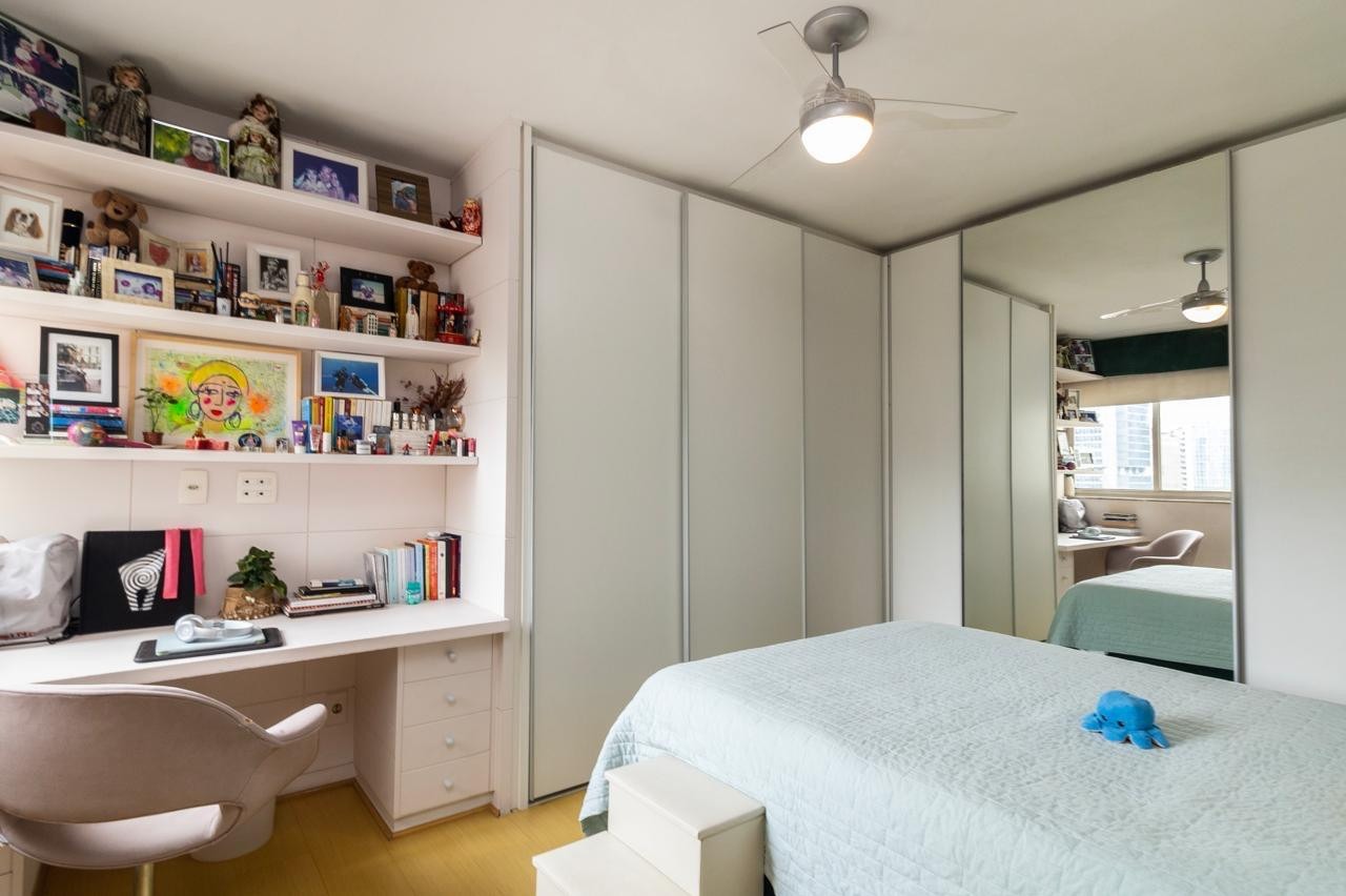 Apartamento, 3 quartos, 260 m² - Foto 11