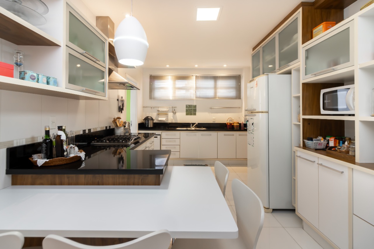 Apartamento, 3 quartos, 210 m² - Foto 10