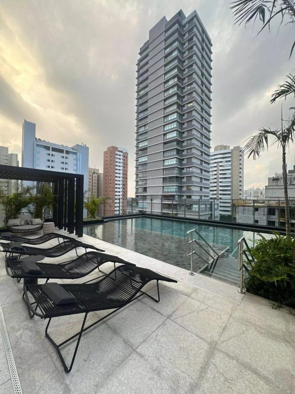 Apartamento, 3 quartos, 132 m² - Foto 1