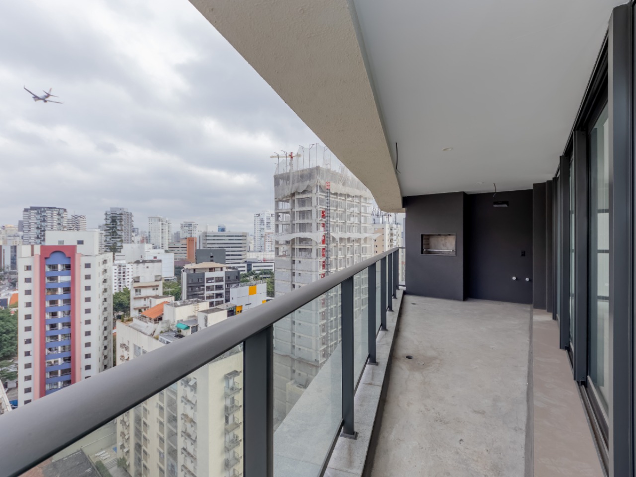 Apartamento, 3 quartos, 152 m² - Foto 1