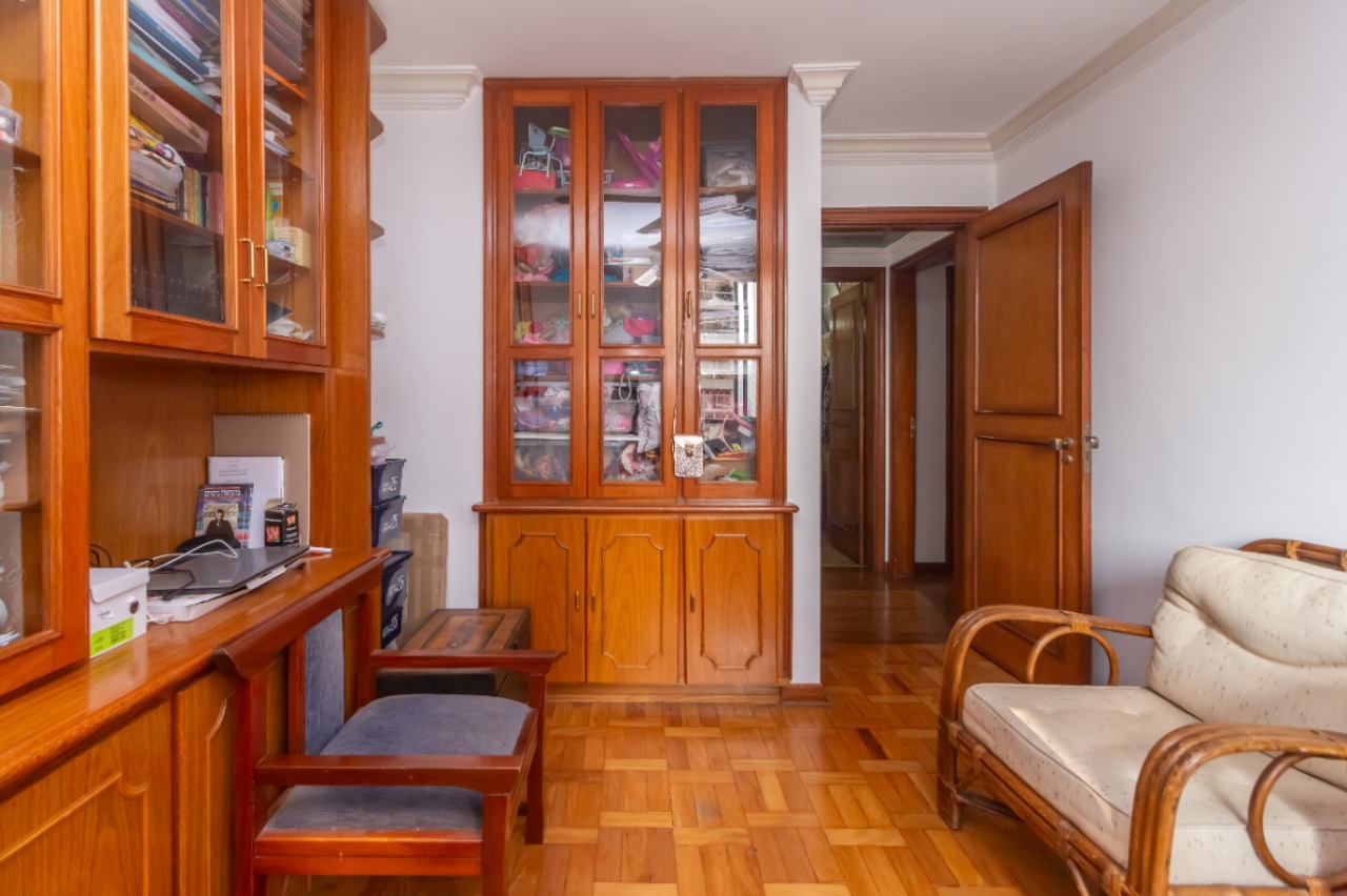 Apartamento, 5 quartos, 233 m² - Foto 11