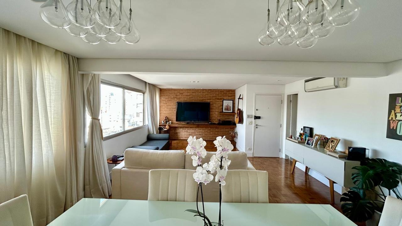 Apartamento, 3 quartos, 130 m² - Foto 1