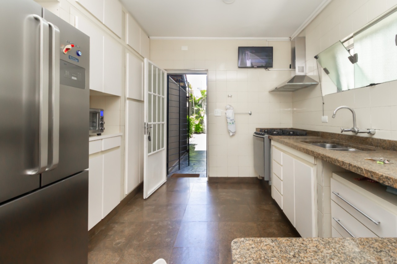Casa, 4 quartos, 300 m² - Foto 14