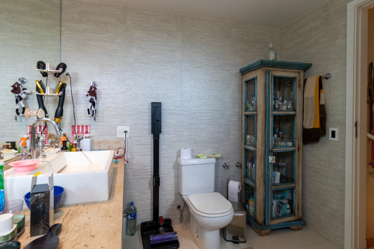 Apartamento, 4 quartos, 220 m² - Foto 10