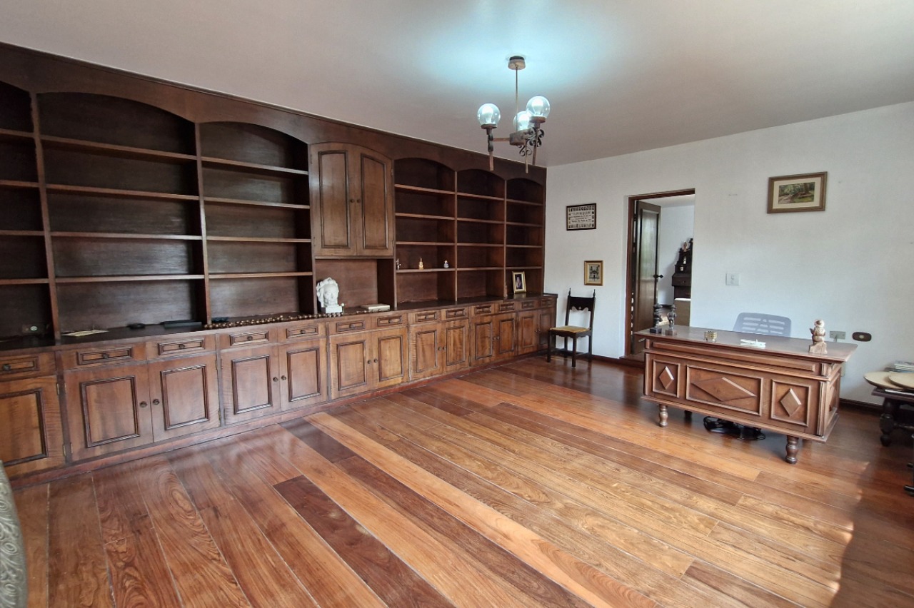 Casa, 4 quartos, 380 m² - Foto 10