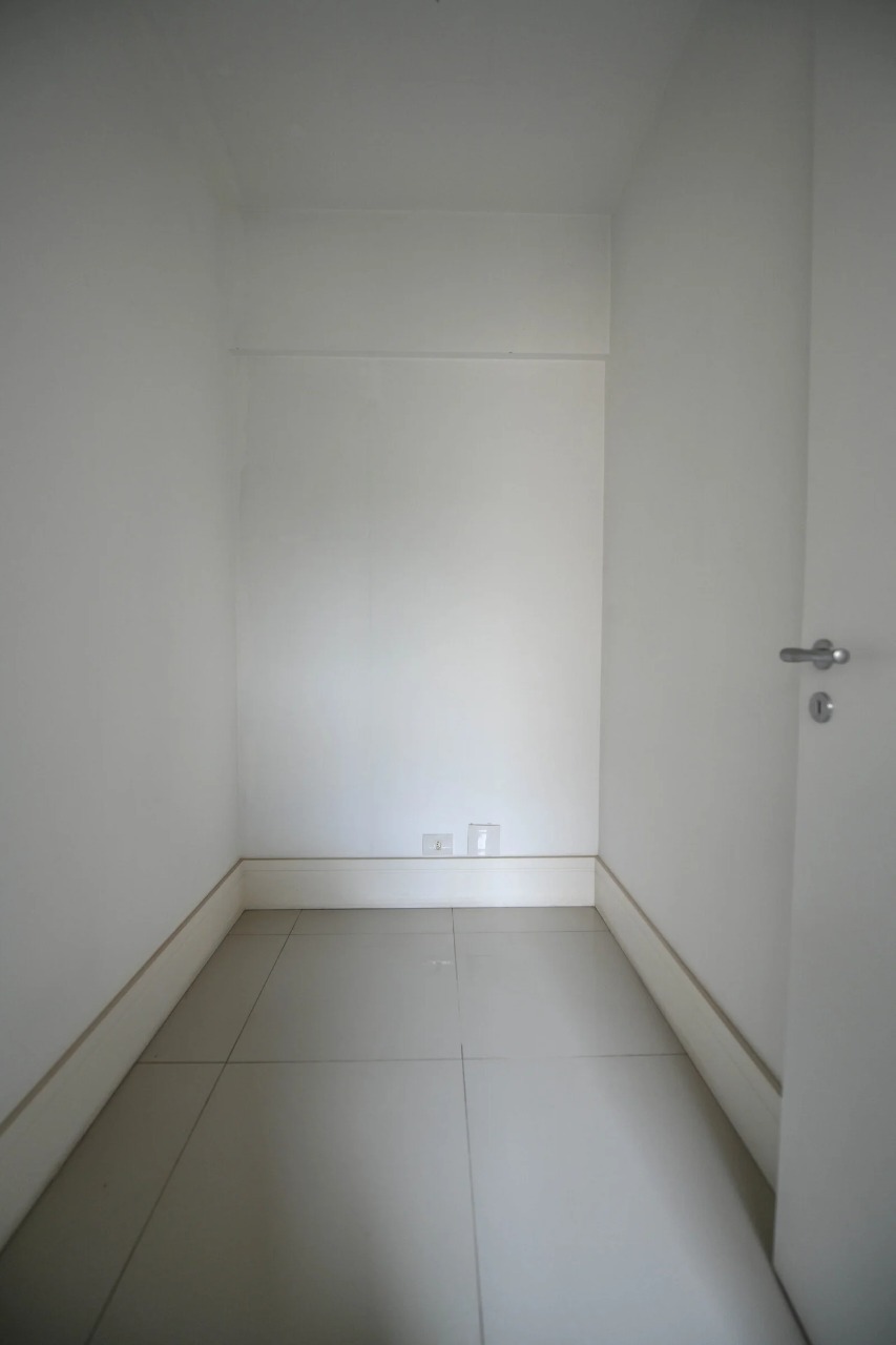 Apartamento, 3 quartos, 260 m² - Foto 21