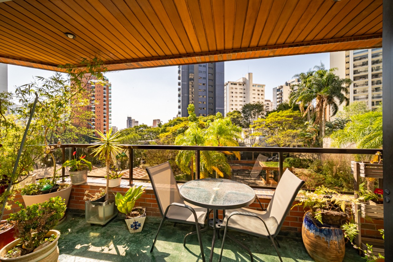 Apartamento, 4 quartos, 220 m² - Foto 2