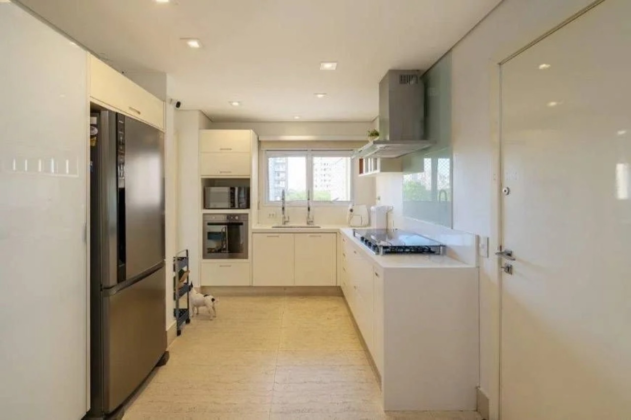 Apartamento, 3 quartos, 210 m² - Foto 9