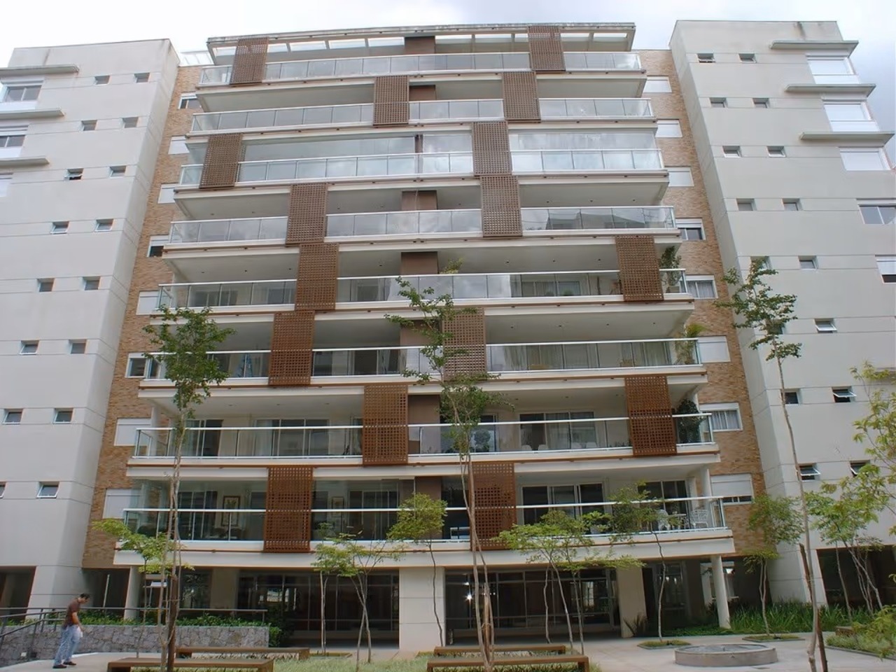 Apartamento, 4 quartos, 241 m² - Foto 1