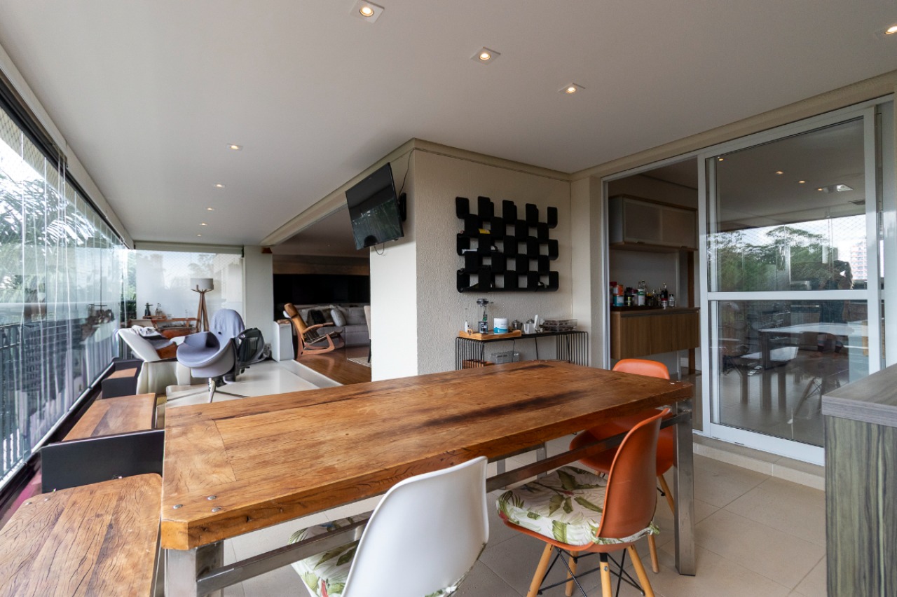 Apartamento, 4 quartos, 220 m² - Foto 2