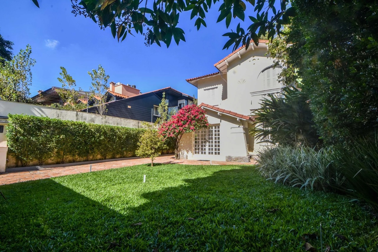 Casa, 3 quartos, 250 m² - Foto 2