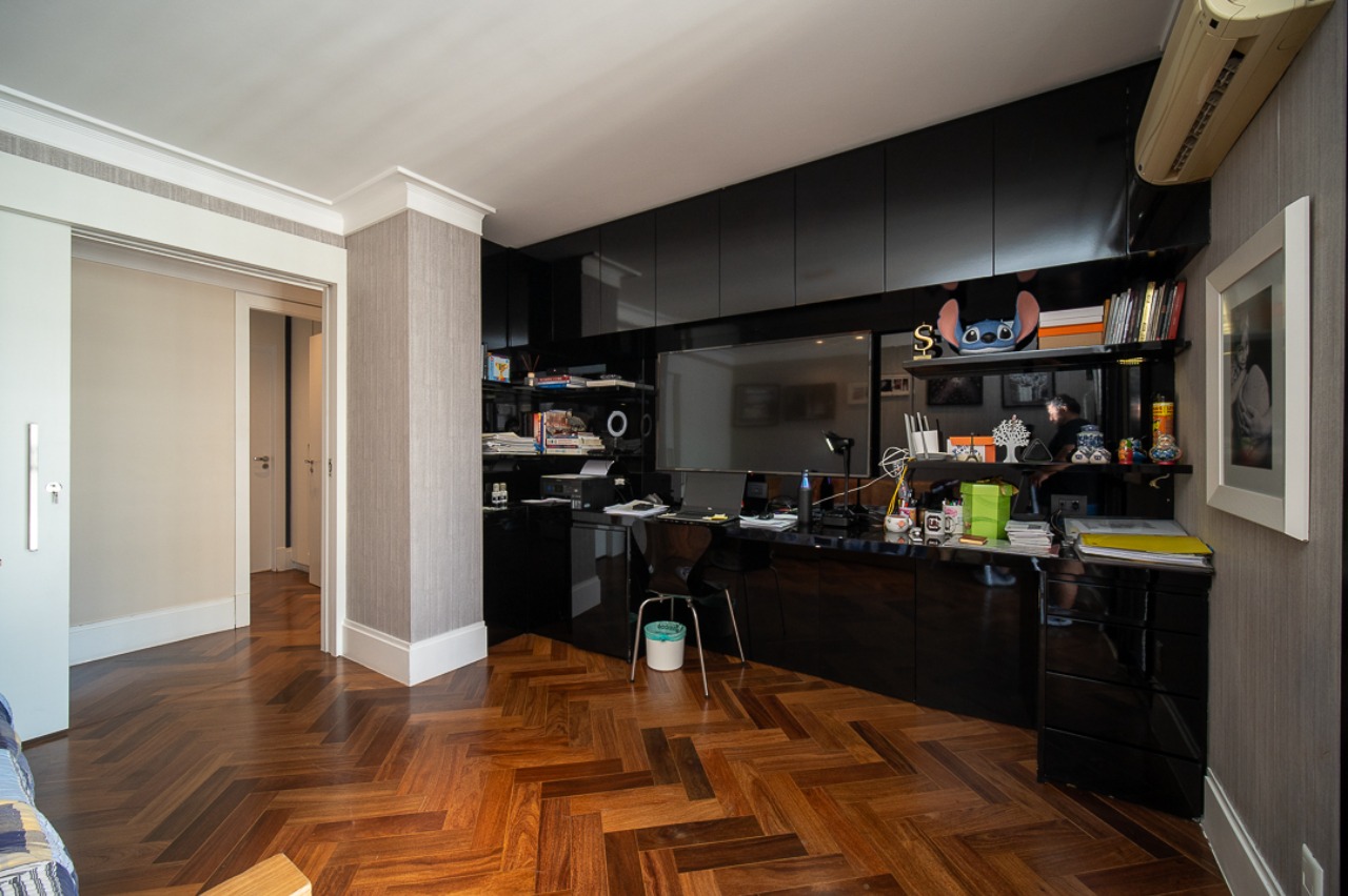 Apartamento, 3 quartos, 250 m² - Foto 10