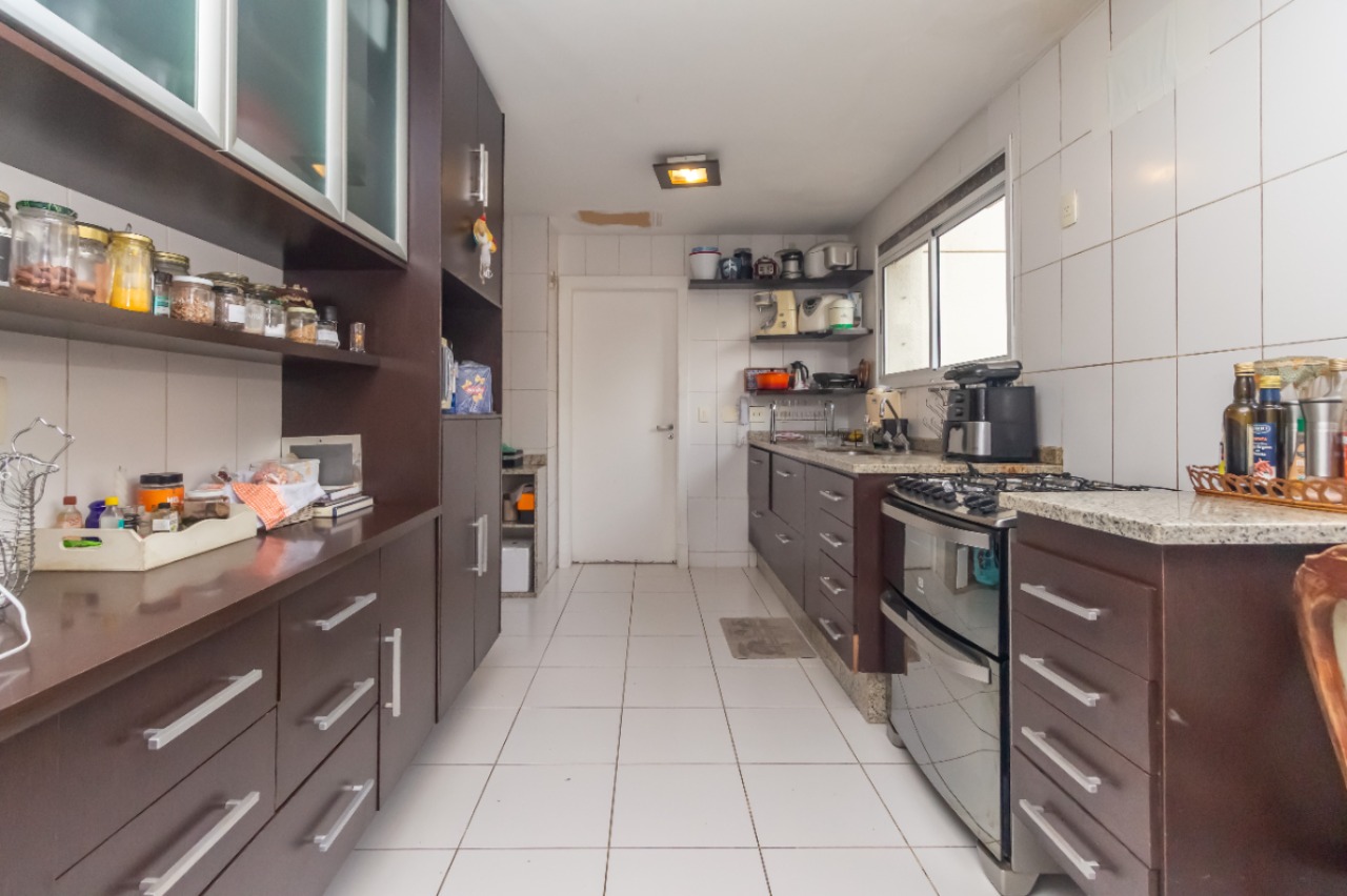 Apartamento, 4 quartos, 210 m² - Foto 37