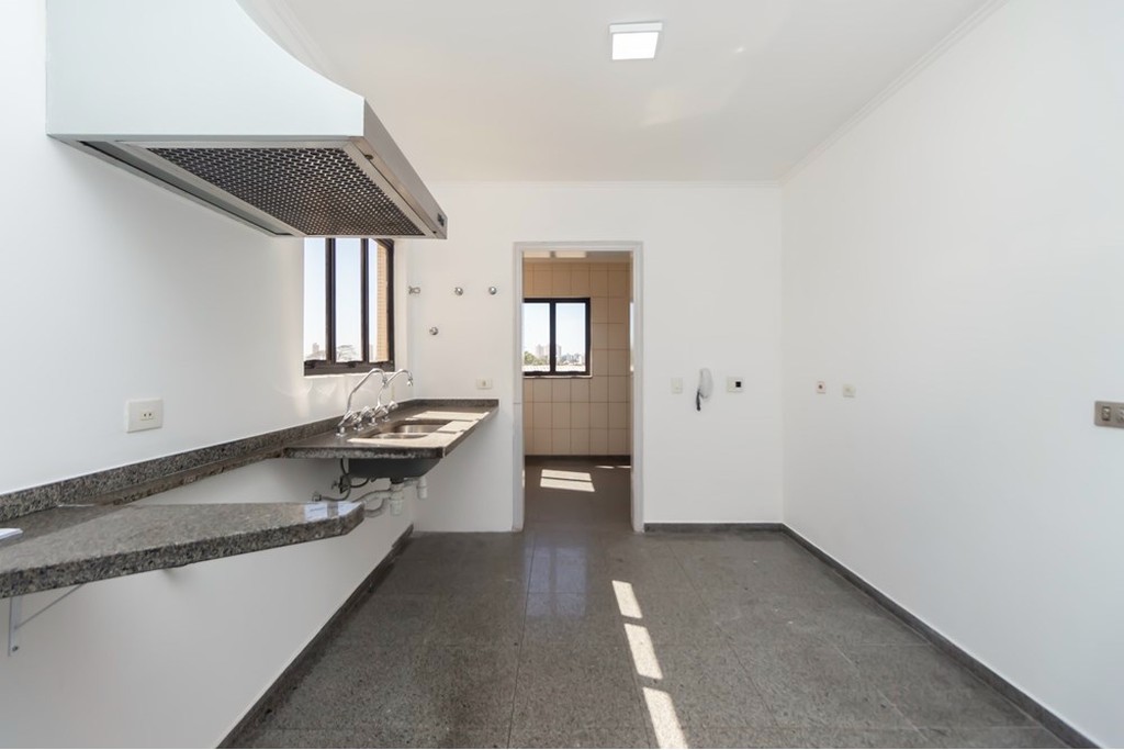 Apartamento, 4 quartos, 196 m² - Foto 28