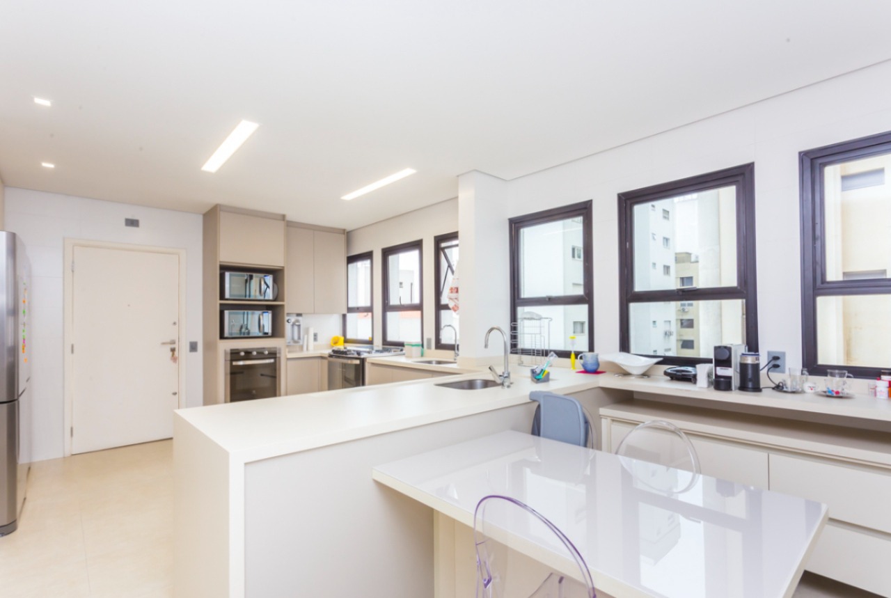 Apartamento, 4 quartos, 240 m² - Foto 8