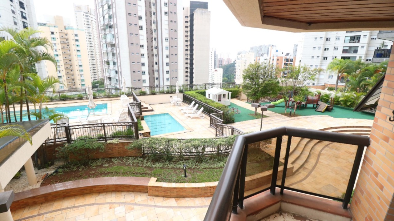 Apartamento, 4 quartos, 140 m² - Foto 1