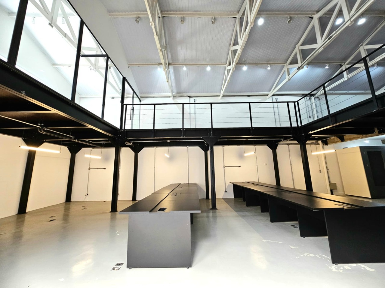 Loja-Salão, 350 m² - Foto 1