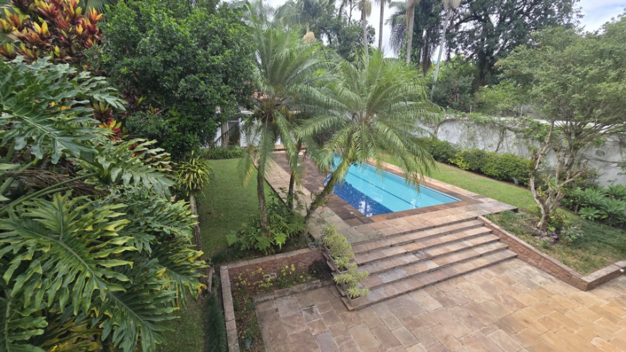 Casa, 4 quartos, 682 m² - Foto 2