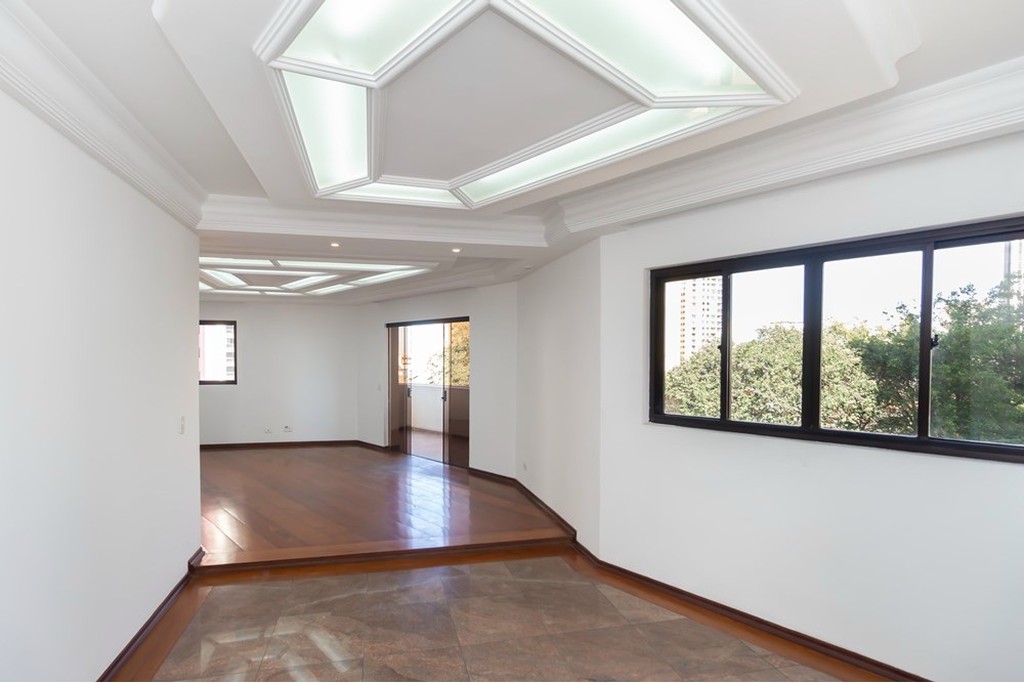 Apartamento, 4 quartos, 196 m² - Foto 2