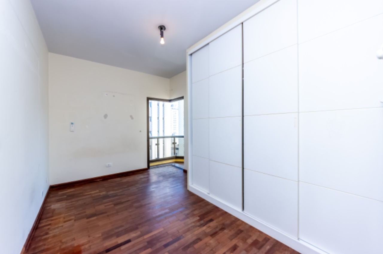 Apartamento, 4 quartos, 270 m² - Foto 11