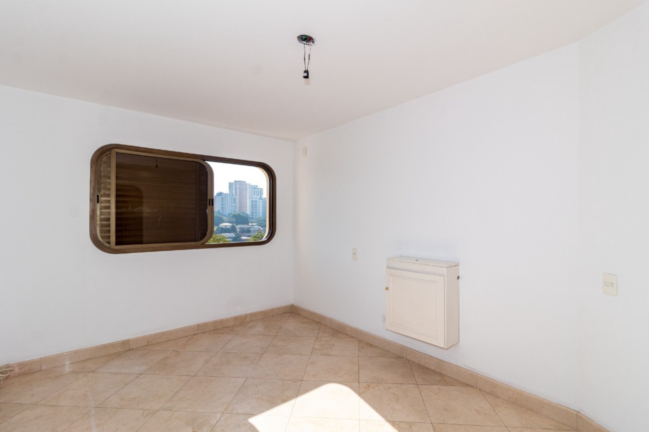 Apartamento, 4 quartos, 232 m² - Foto 37