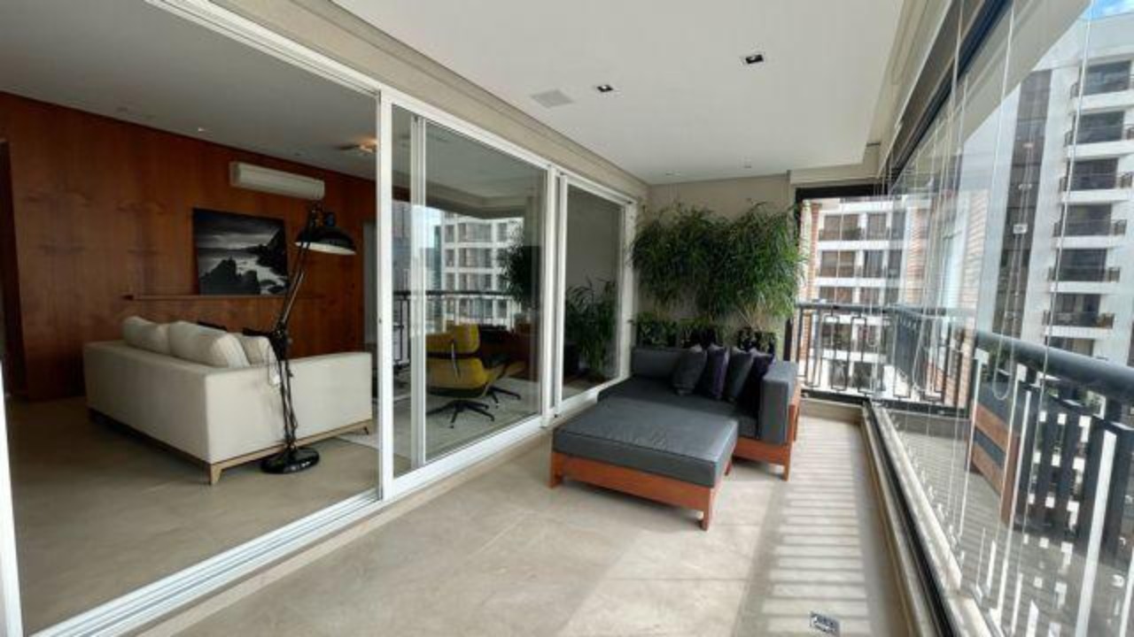 Apartamento, 3 quartos, 160 m² - Foto 2