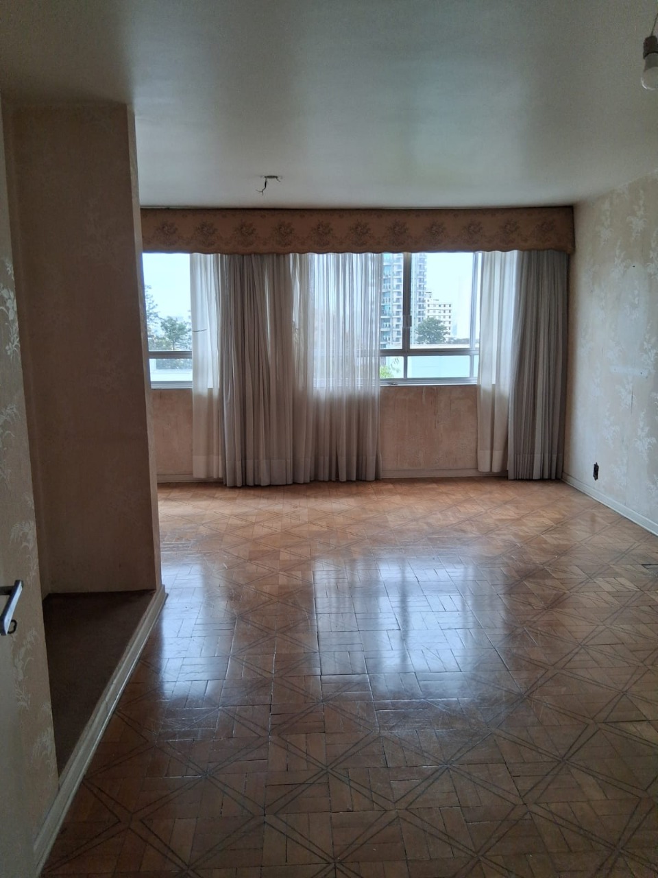 Apartamento, 3 quartos, 130 m² - Foto 1