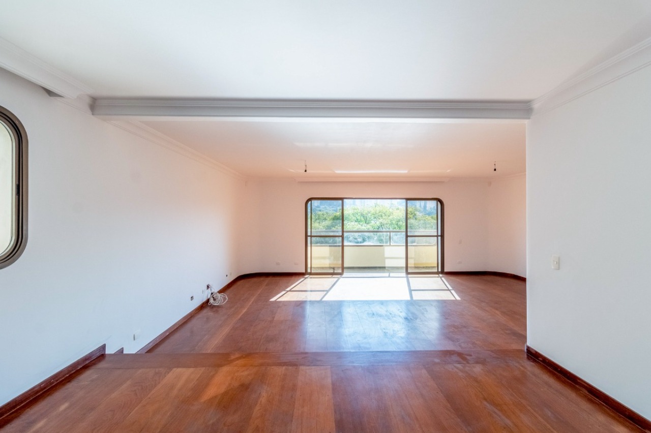 Apartamento, 4 quartos, 232 m² - Foto 2