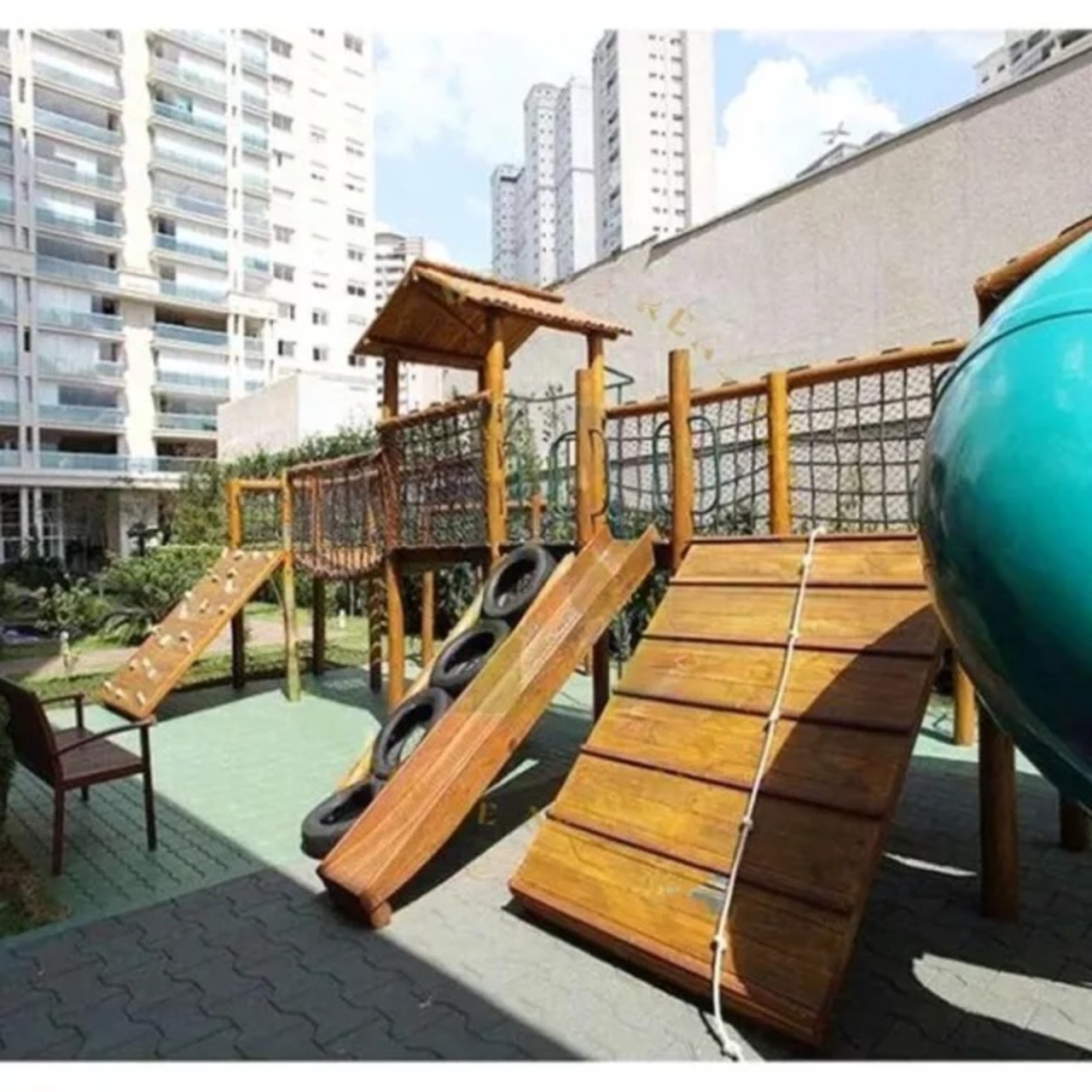 Apartamento, 4 quartos, 240 m² - Foto 11