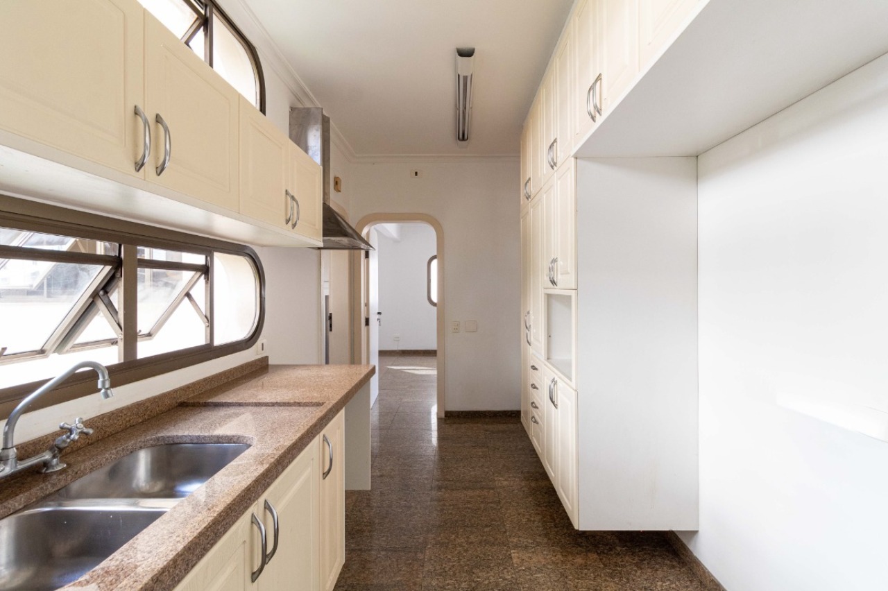 Apartamento, 4 quartos, 232 m² - Foto 12