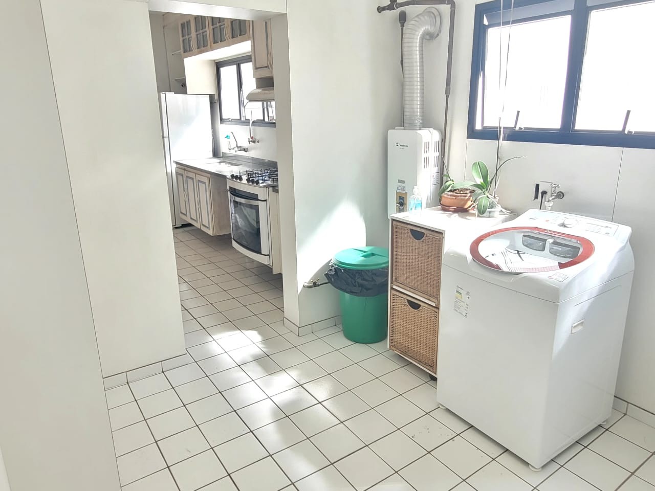 Apartamento, 3 quartos, 220 m² - Foto 2